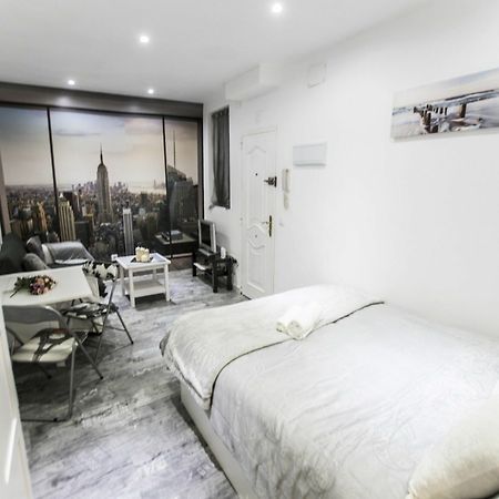 Forever Young Apartments Mediodia Madrid Exterior photo