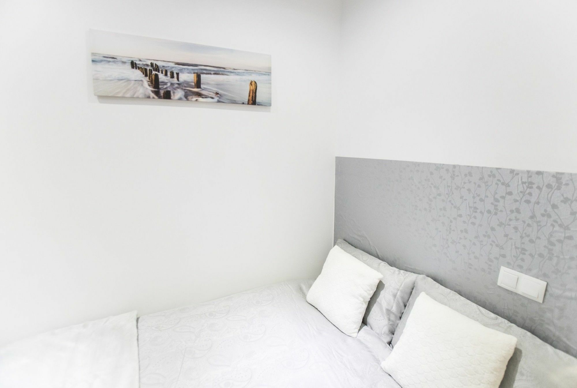Forever Young Apartments Mediodia Madrid Exterior photo